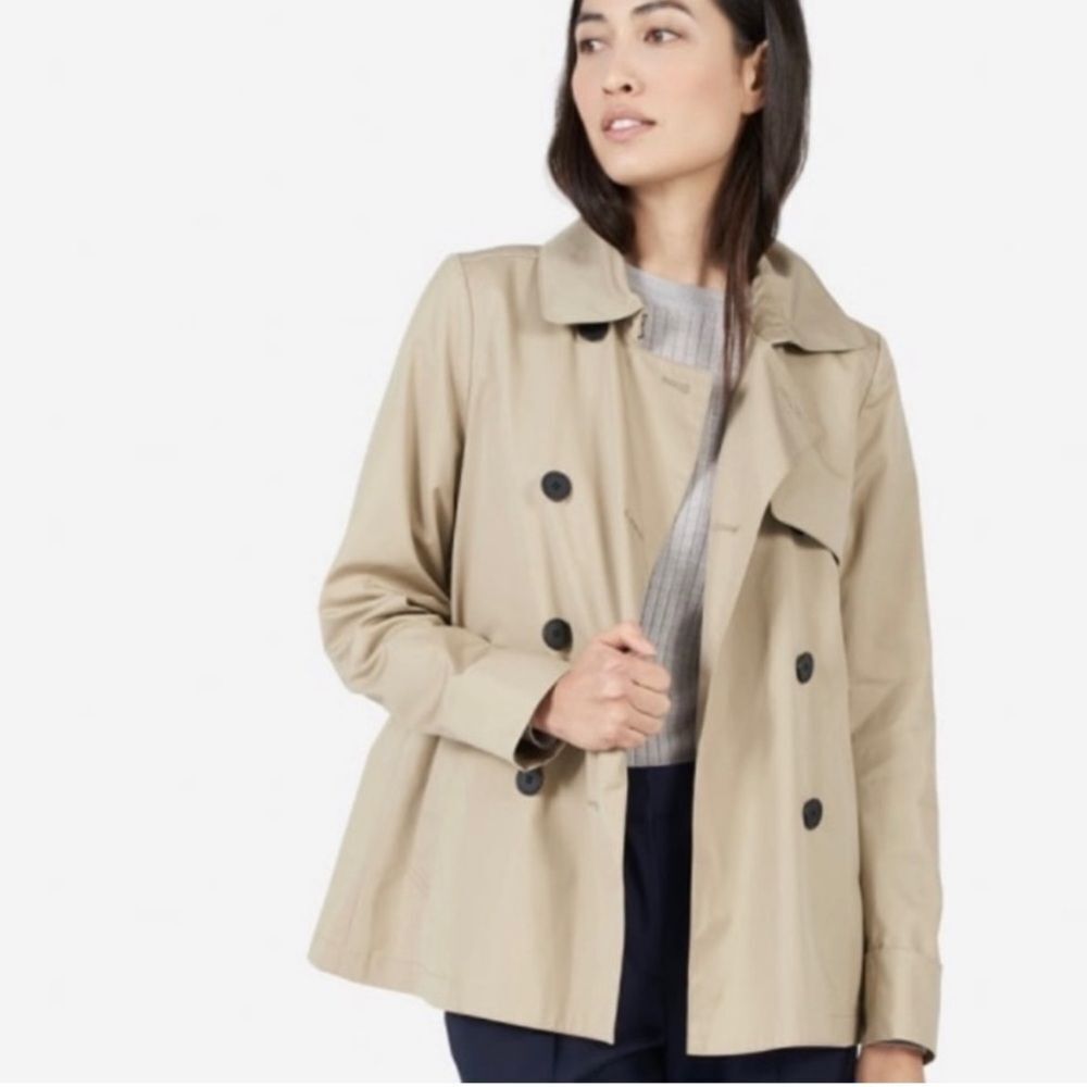 Everlane Swing Tan Cream Trench Coat Jacket